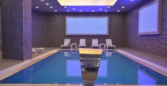 Winter City Hotel - Kars - Pool
