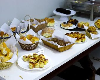 Hotel Central Suites - Rio Verde
