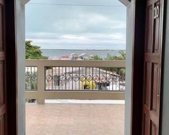 Coastal Bay Suite - San Pedro Town - Balkon