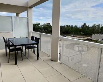 Loggia Verde -charming studio 450m from sea in a s - Sérignan - Balcony