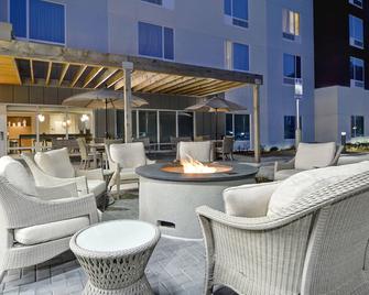 TownePlace Suites by Marriott Panama City Beach Pier Park - Panama City Beach - Terasa