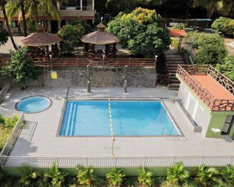 Ambika Hills Resort - Junnar - Pool