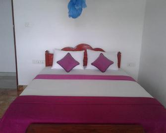 Golden View Guest - Ella - Habitación