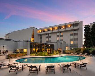 DoubleTree by Hilton Columbia - קולומביה - בניין