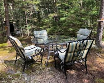 Off-grid Sunrise Cabin in the Woods - Orland - Pátio