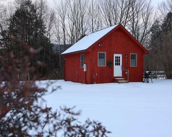 Guest House 10 Min to Smugglers! - Jeffersonville - Gebäude