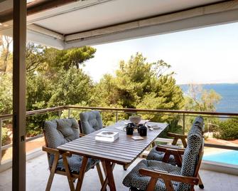 Kavouri Flat - Vouliagmeni - Balkon