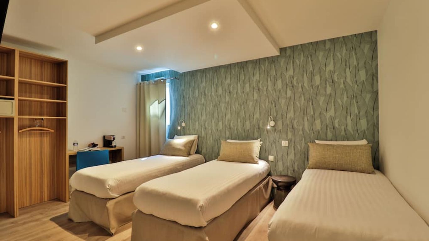 أوتل دو بين نيس بور