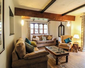 Woodpit Cottage - Nottingham - Living room