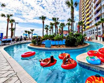 Totally Updated 1 Br Deluxe Jacuzzi Suite Oceanview Southern Exposure - Ocean Walk Resort 2429 - Daytona Beach - Piscina