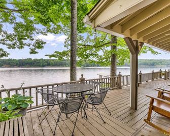 Nanas Lakehouse - Private Dock With Jet-Ski Port! - Jasper - Balcony