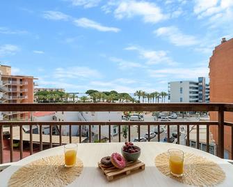 Apartamento Tecavi II - La Pineda - Balcón