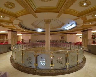 Dar Al-Naeem Hotel - מדינה - לובי