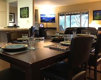 Sunset Roost-the Perfect Nest for Yosemite-Private Hot Tub - Midpines - Dining room