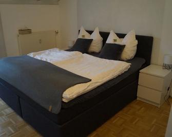 Hotel Am Golfplatz - Nümbrecht - Camera da letto