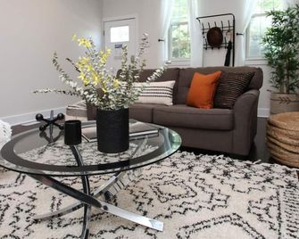 Gorgeous! Parking! Park Front! - Perfect Center City Location! - Filadelfia - Sala de estar