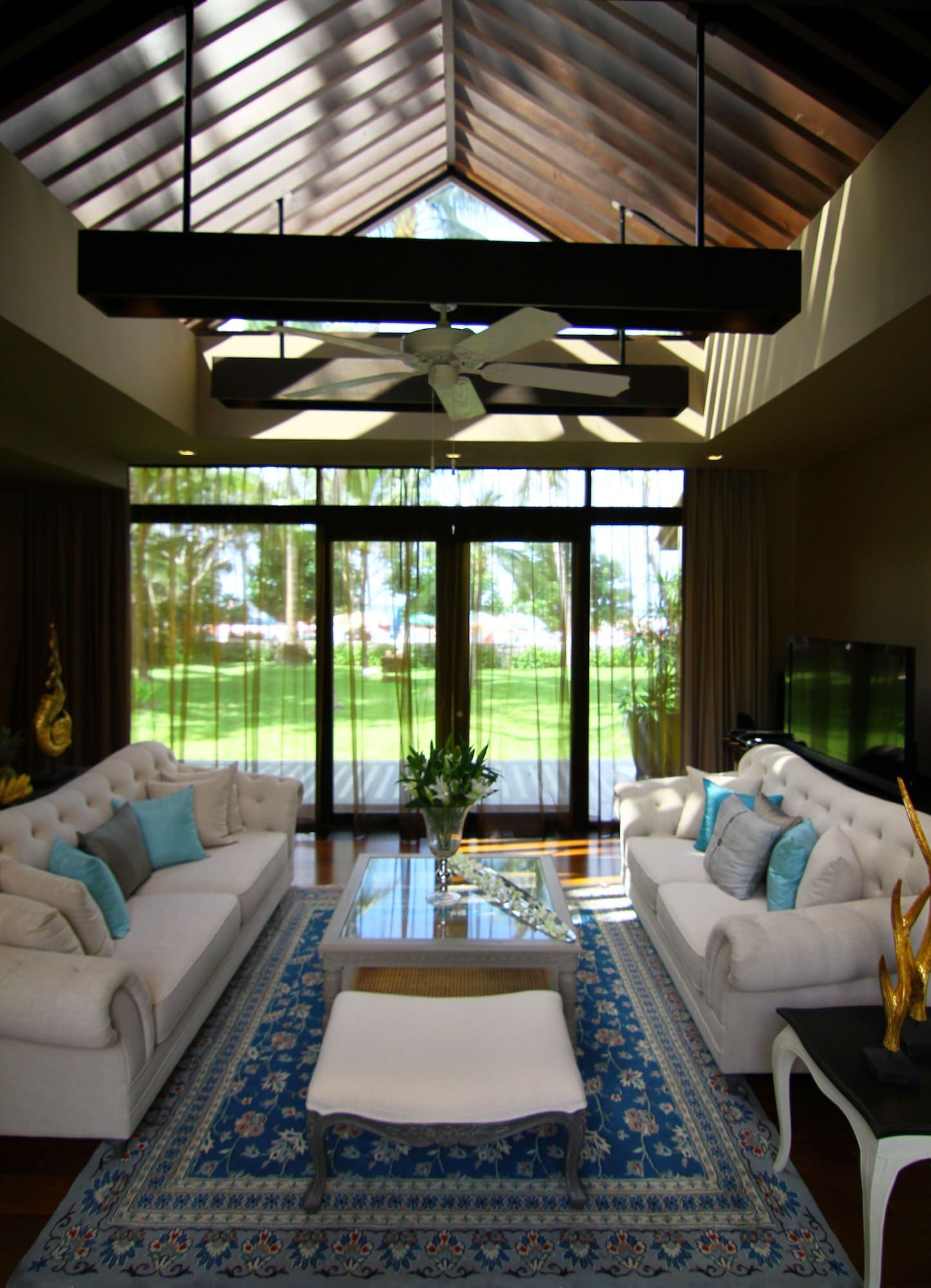 Impiana Beachfront Resort Patong, Phuket