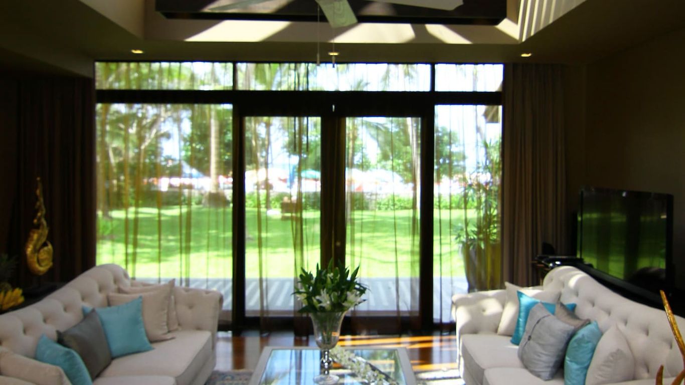 Impiana Beachfront Resort Patong, Phuket