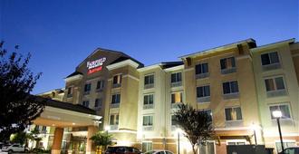Fairfield Inn & Suites by Marriott Santa Maria - Santa Maria (Verenigde Staten) - Gebouw