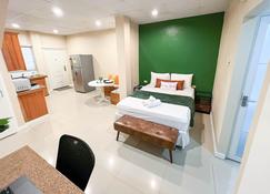 Stacys Place #4 Studio Apartment - Port of Spain - Bedroom