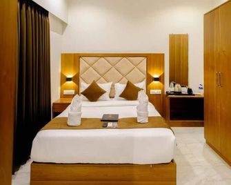 Hotel Sterling Executive - Navi Mumbai