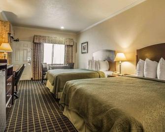 Quality Inn Temecula Valley Wine Country - Temecula - Schlafzimmer