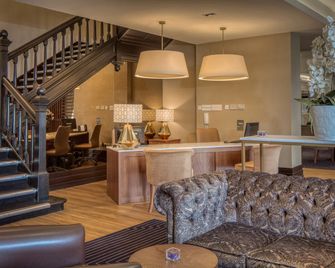Hotel Colessio - Stirling - Reception