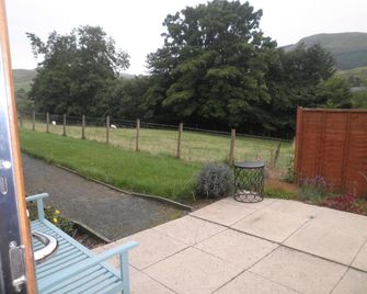 Rockfoot B&B - Glasgow - Utomhus