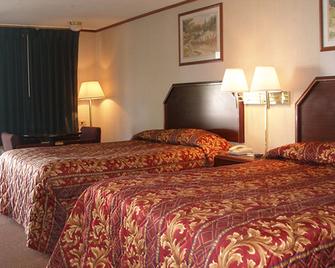 Red Carpet Inn Greensboro - Greensboro - Bedroom