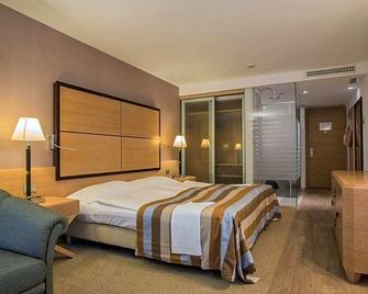 Hotel Savoy - Grado - Bedroom