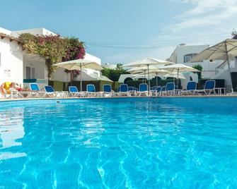Hotel d'Or - Resort Cala d'Or - Bể bơi
