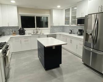Luxury Private Room in Westfield, 1 hour to NYC - Westfield - Kitchen