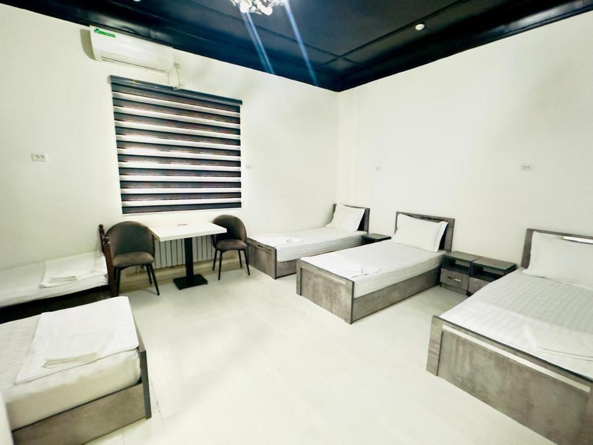 Greenway Hotel thumbnail 3