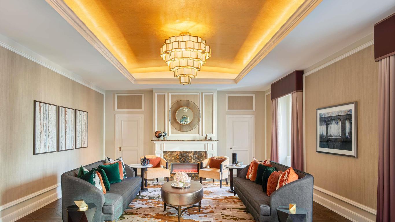 Fairmont Hotel Vancouver