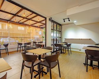 Novus Laureles - Medellín - Restaurante