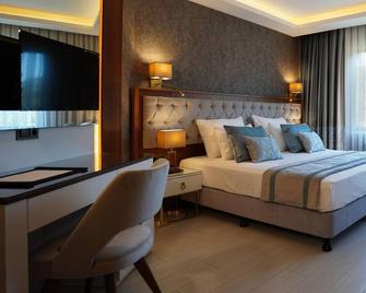 Hotel Vela Verde - Yalova - Phòng ngủ