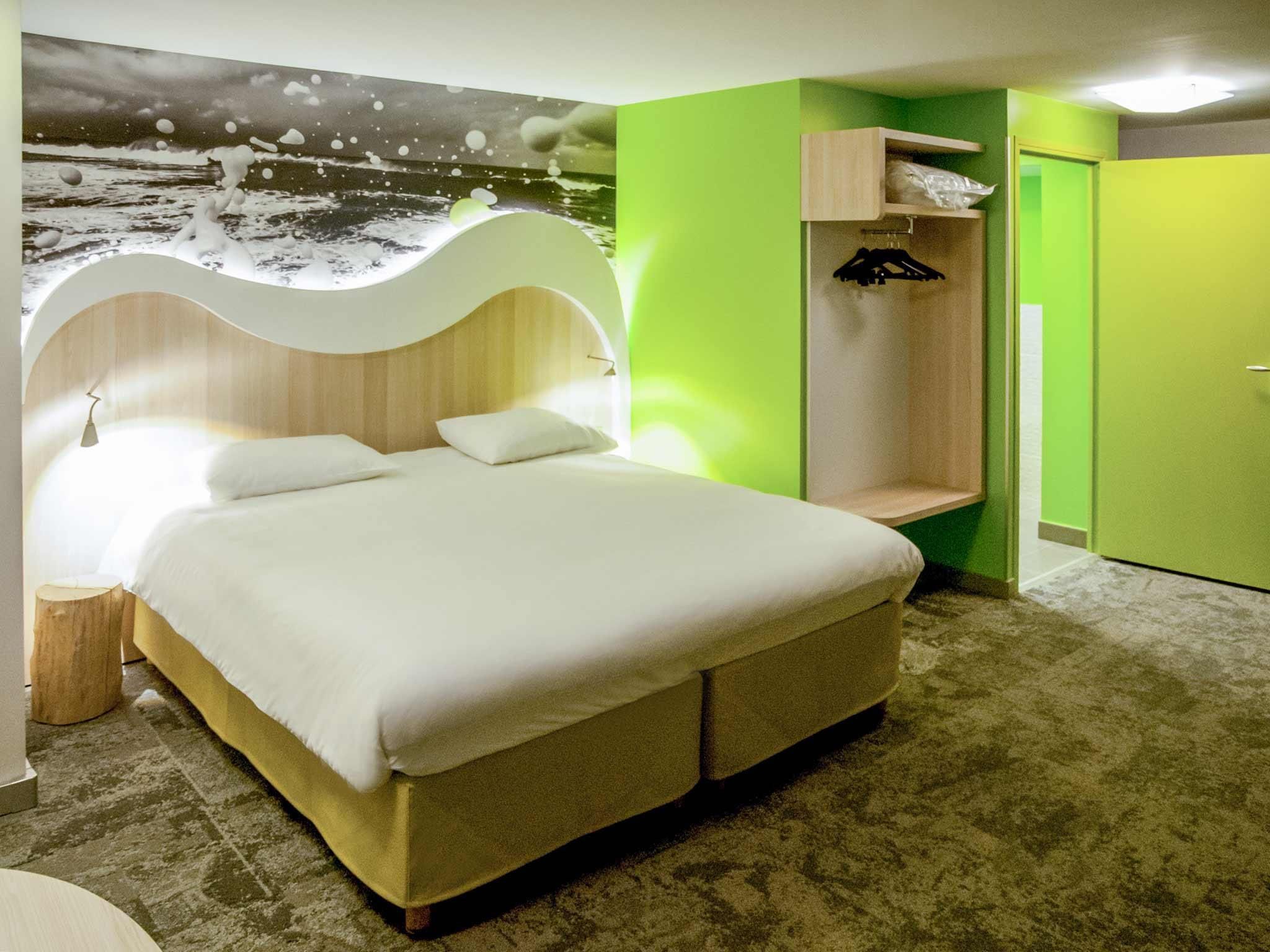 ibis Styles Saint-Malo Port - סן מאלו - חדר שינה