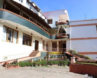 The Carnival - Kodaikanal - Building