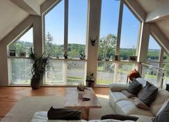 Stunning 55 Riverun on the banks of the lovely Riv - Belturbet - Living room