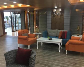 فندق غولدن بوجاري - الخبر - ردهة