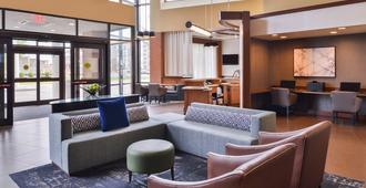 Hyatt Place Herndon Dulles Airport - East - Herndon - Area lounge