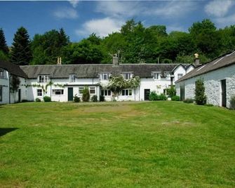 By Loch Tay, Morenish, a fantastic 'away from it all' house! Licence PK12284P. - Killin - Gebouw
