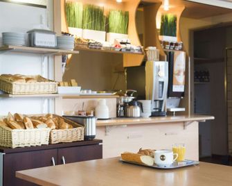 B&B HOTEL Clermont-Ferrand Gerzat - Gerzat - Buffet