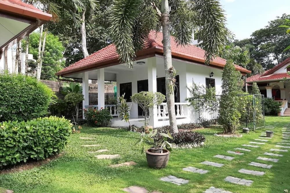 D&K Smiley Phuket Resort - Rawai