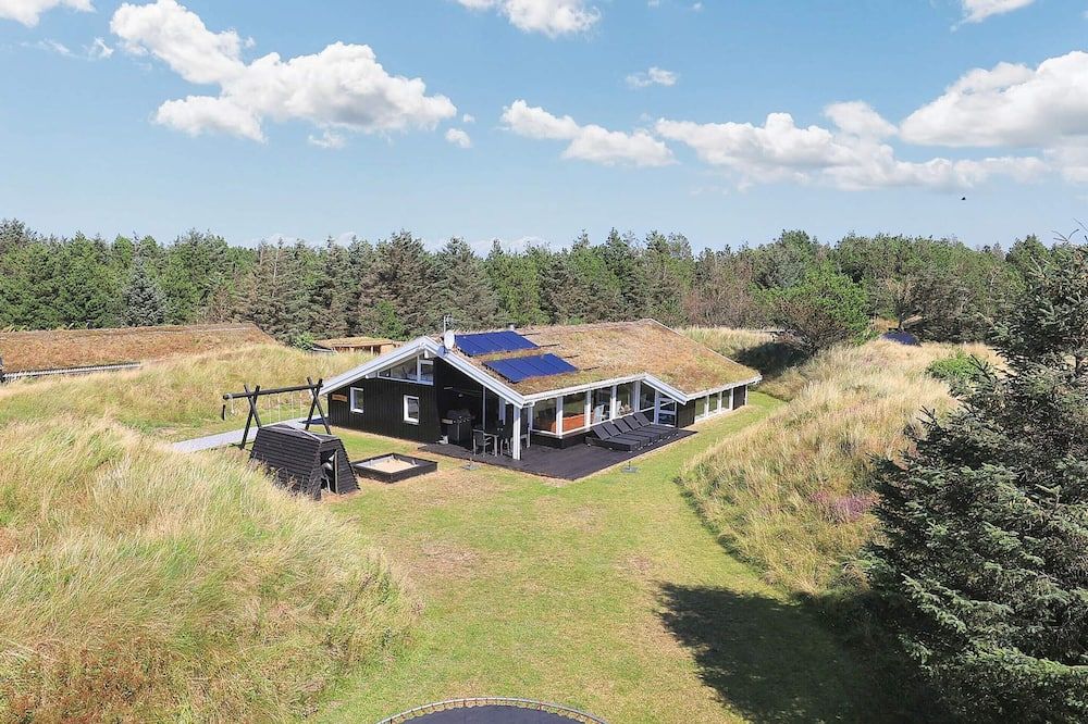 14 person holiday home in Blokhus – Blokhus