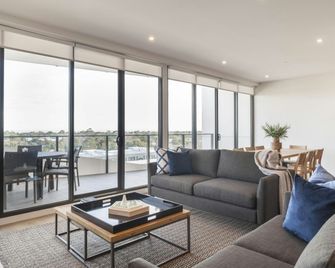 Caroline Serviced Apartments Sandringham - Melbourne - Living room