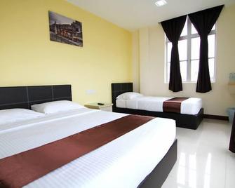 Sg Pelek Hotel - Sepang - Bedroom