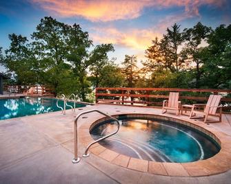 Camp Long Creek - Ridgedale - Piscina