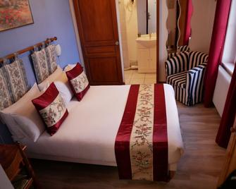 Hotel Hostellerie Des Voyageurs - Andrézieux-Bouthéon - Habitación