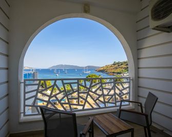 Azka Hotel - Bodrum